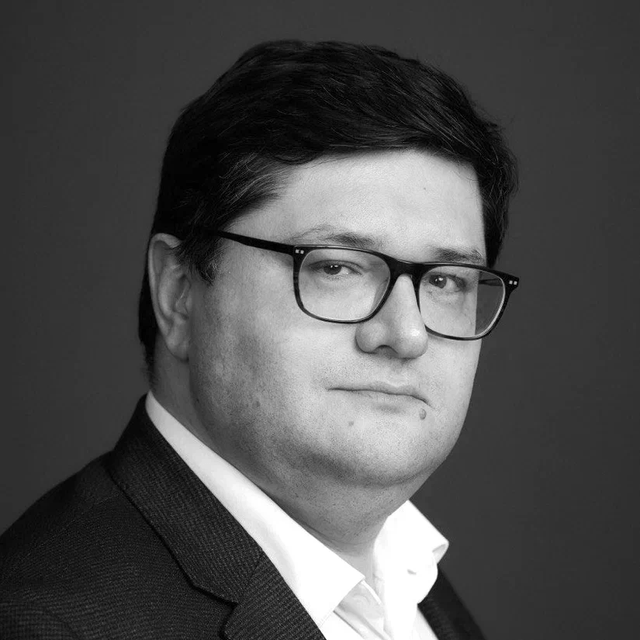 Олег Капранов