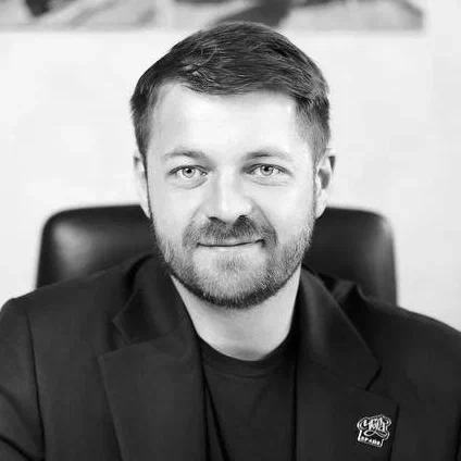 Алексей  Титов