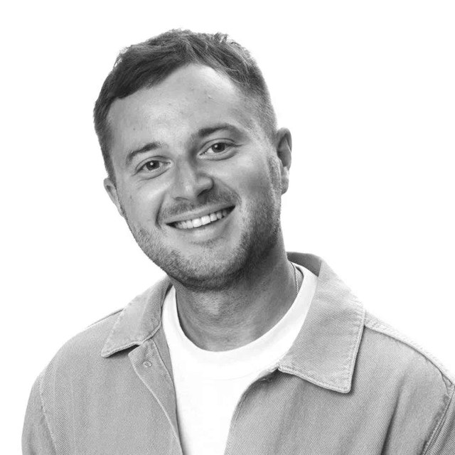 Антон  Пашков