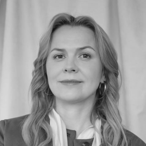 Таня Иванова