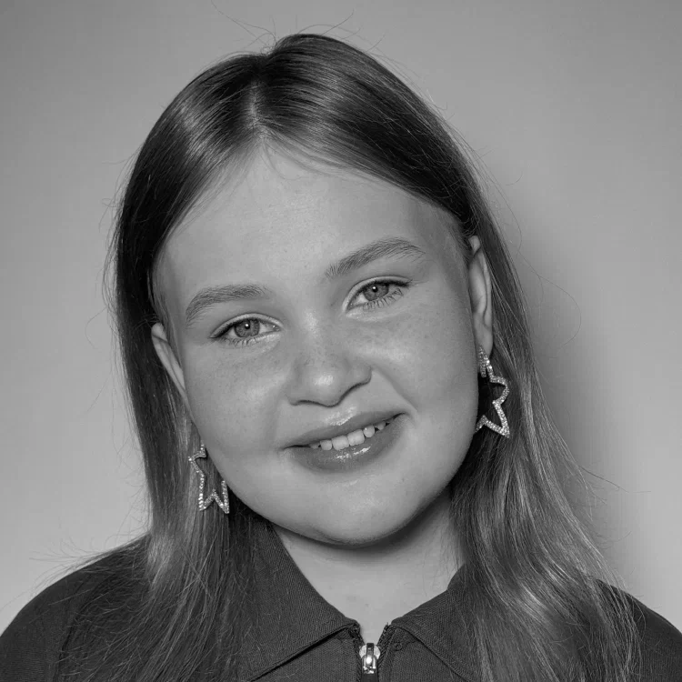 Виктория Елец  (Виктория Кудесница)