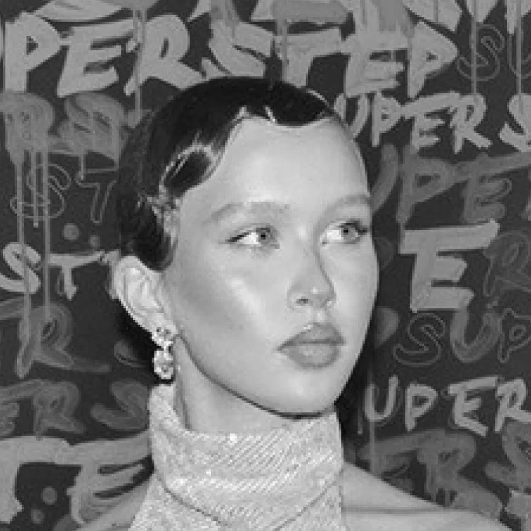 Анна  Пересильд