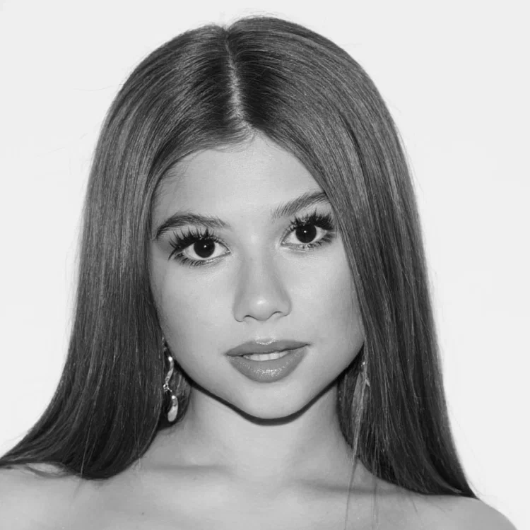 Милана  Хаметова