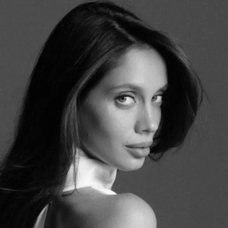 Елена  Богданович