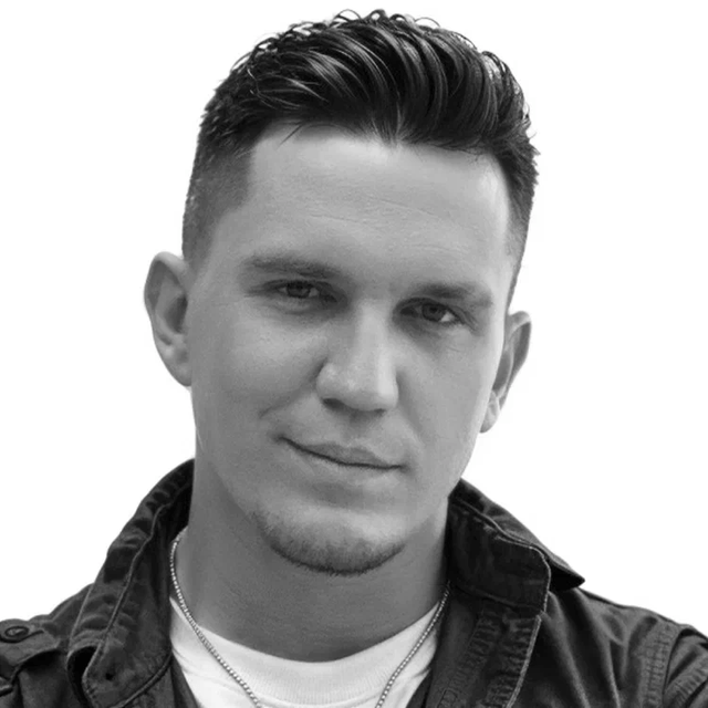 Дмитрий Масленников